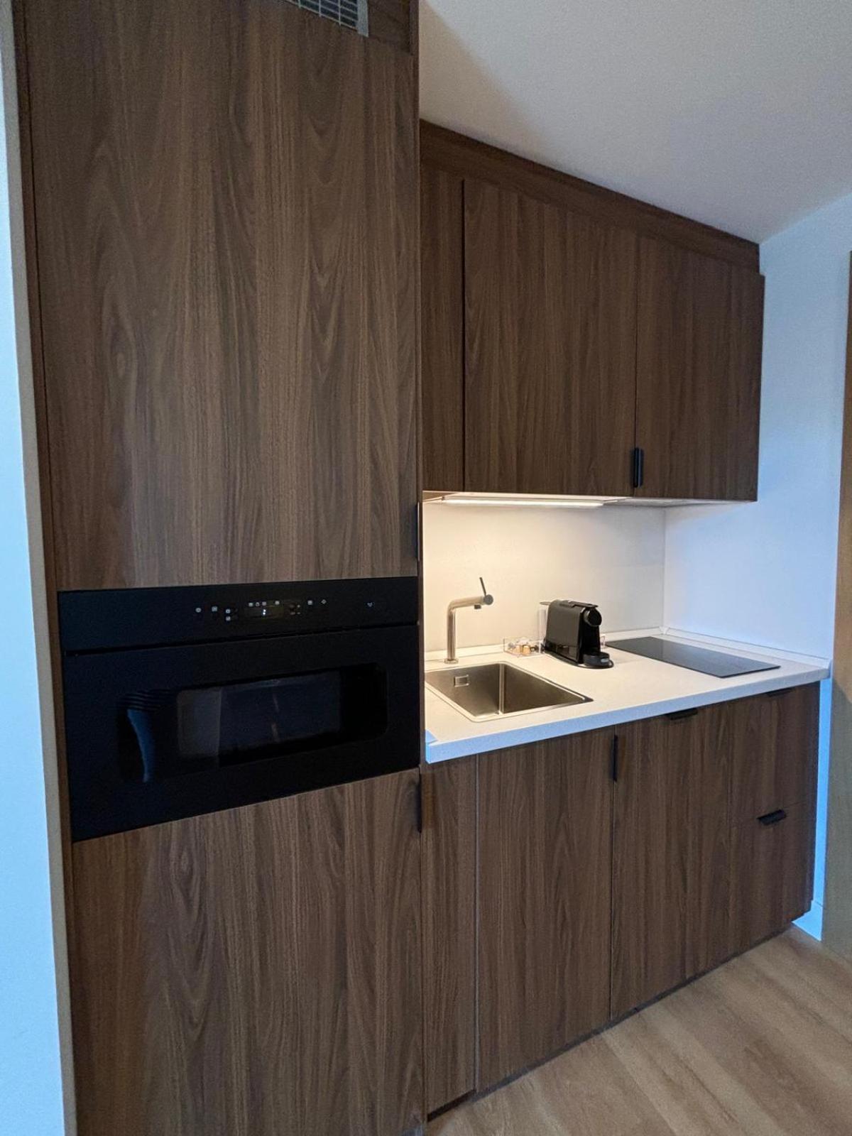 Madrid Suites Moncloa-Aravaca, Solo Check In On Line - Parking Gratuito Εξωτερικό φωτογραφία